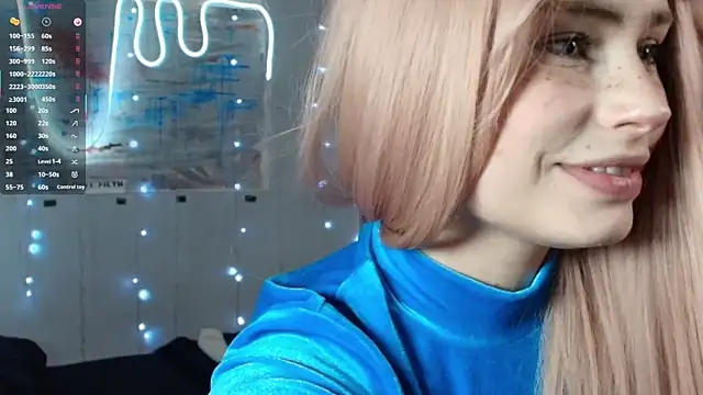 PieraMarch online show from 09-19-25, 07:03