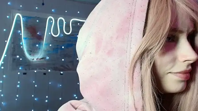 PieraMarch online show from 10-03-25, 06:05