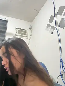 Snapshot of urasianlady chatting on 10-05-25, 12:25 urasianlady online show from 10-05-25, 12:25