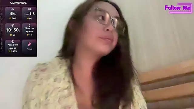 urasianlady online show from 01-10-26, 01:02