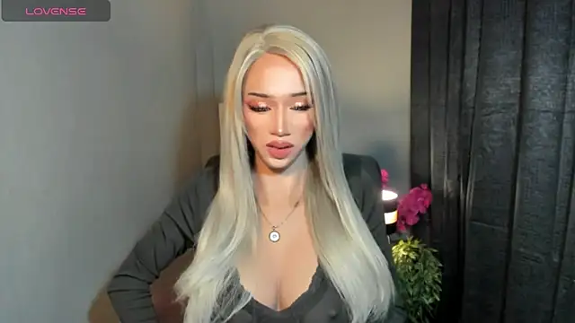 AiraCumSlut online show from 04-05-26, 02:36