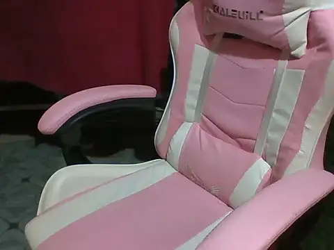 petite sexy21 online show from 02-25-26, 01:21