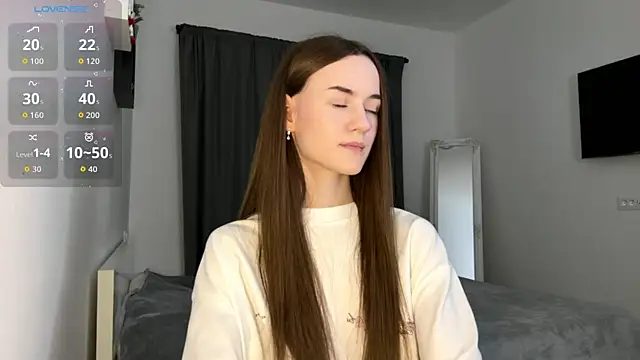 Snapshot of TenDouble chatting on 05-15-26, 11:45 TenDouble online show from 05-15-26, 11:45