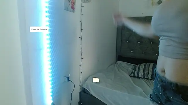 Snapshot of Meriilyn_Monroe724 chatting on 10-09-25, 02:48 Meriilyn Monroe724 online show from 10-09-25, 02:48