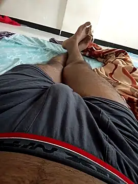 Snapshot of shreyas79 chatting on 09-20-25, 10:27 shreyas79 online show from 09-20-25, 10:27