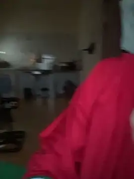 Snapshot of boyhigh1997 chatting on 11-16-25, 10:10 boyhigh1997 online show from 11-16-25, 10:10