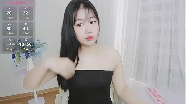 Snapshot of -Rose-Lucky- chatting on 09-16-25, 01:17 -Rose-Lucky- online show from 09-16-25, 01:17