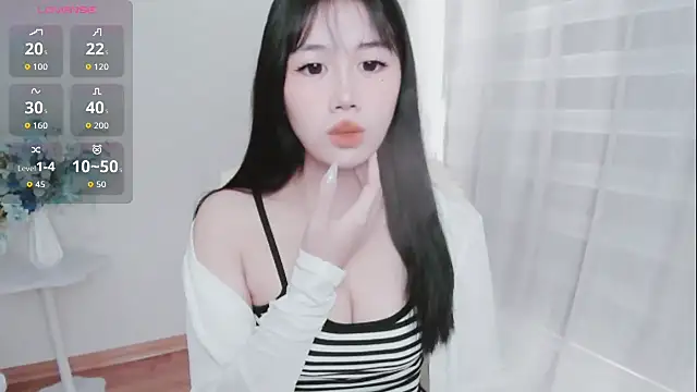 Snapshot of -Rose-Lucky- chatting on 10-09-25, 01:25 -Rose-Lucky- online show from 10-09-25, 01:25