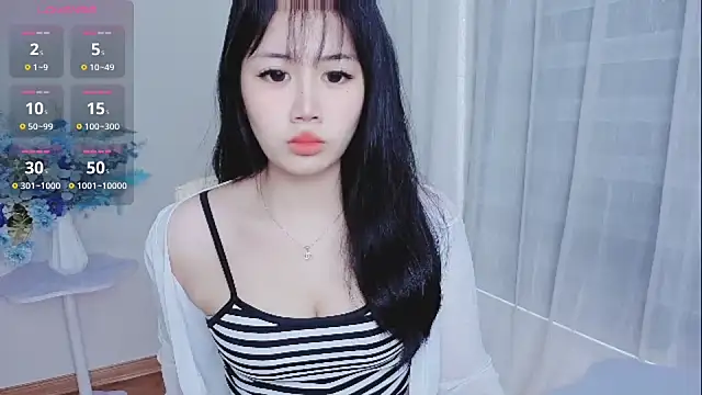 Snapshot of -Rose-Lucky- chatting on 10-13-25, 01:16 -Rose-Lucky- online show from 10-13-25, 01:16