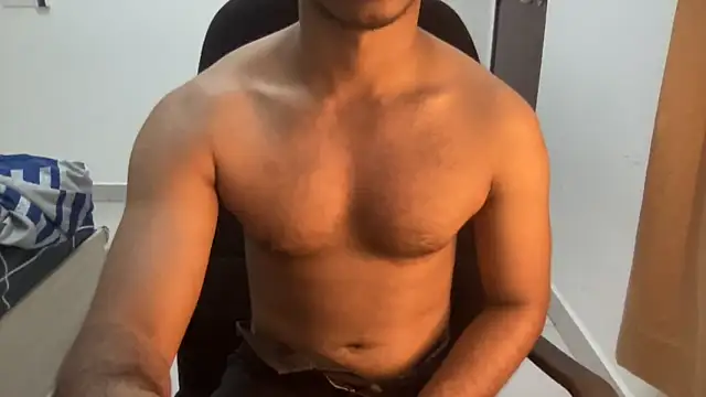 Hotmaskedboi online show from 09-08-25, 02:49