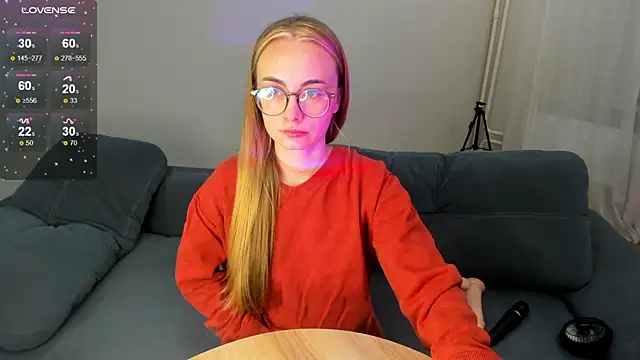 MewStella online show from 09-14-25, 09:25