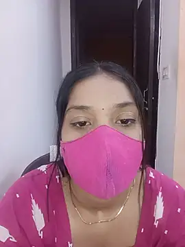 Cute Rakhi8 online show from 06-27-26, 03:44