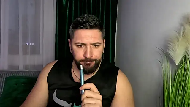 Gold Alpha Boy online show from 03-27-26, 04:51