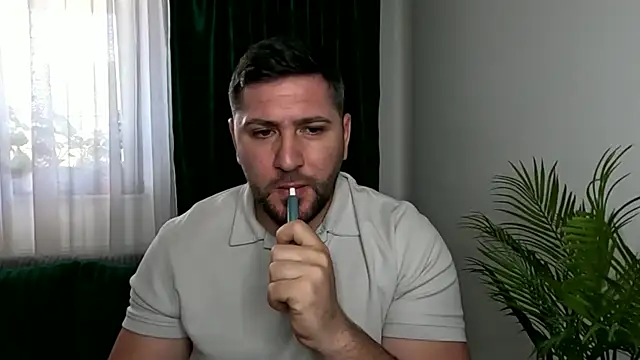 Snapshot of Gold_Alpha_Boy chatting on 05-17-26, 09:49 Gold Alpha Boy online show from 05-17-26, 09:49