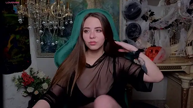 IvoryWood  online show from 10-21-25, 12:28