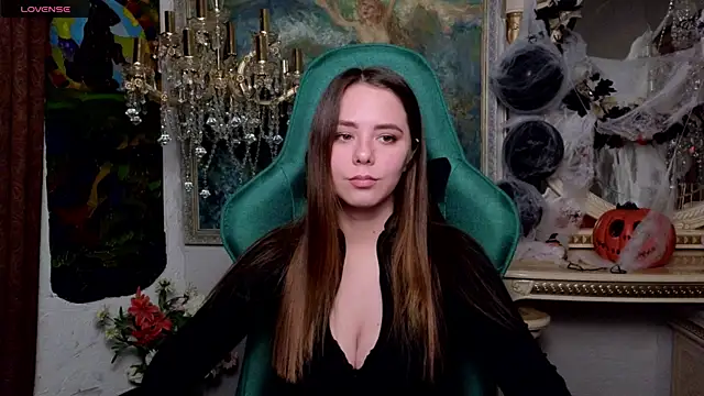 IvoryWood  online show from 10-26-25, 11:27