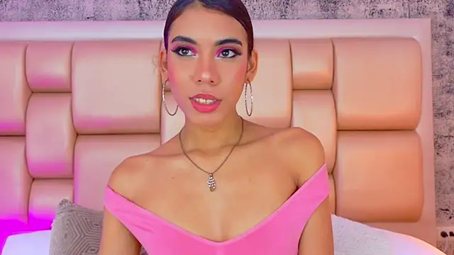 BellaHarper1 online show from 09-11-25, 12:49