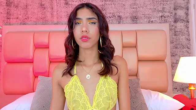 BellaHarper1 online show from 10-08-25, 01:09