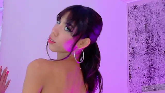 BellaHarper1 online show from 10-11-25, 02:04