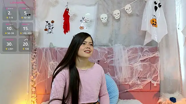 Snapshot of sukilove18 chatting on 10-21-25, 10:10 sukilove18 online show from 10-21-25, 10:10