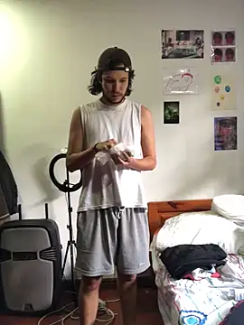 Luxx 14 online show from 11-04-25, 04:39