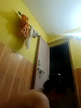 ISHANI-SINGH online show from 04-15-26, 03:30