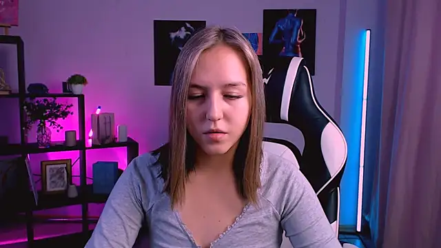 CindySparkl online show from 02-04-26, 03:34