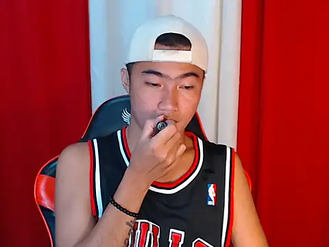 Snapshot of Siege_cum69 chatting on 05-01-26, 03:49 Siege cum69 online show from 05-01-26, 03:49