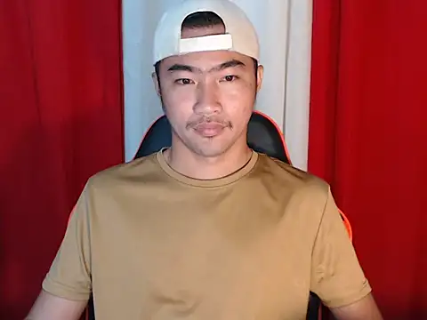 Snapshot of Siege_cum69 chatting on 05-17-26, 07:43 Siege cum69 online show from 05-17-26, 07:43