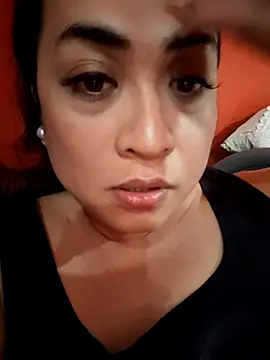 Snapshot of Mselegantjanina chatting on 01-08-26, 10:50 Mselegantjanina online show from 01-08-26, 10:50