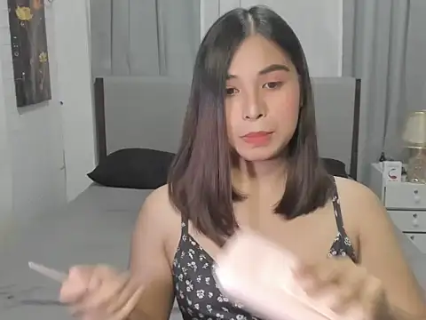 Snapshot of Naughty_Scarlet chatting on 10-21-25, 03:46 Naughty Scarlet online show from 10-21-25, 03:46