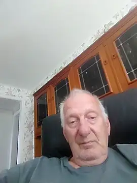 Snapshot of Solek56 chatting on 05-24-26, 12:54 Solek56 online show from 05-24-26, 12:54