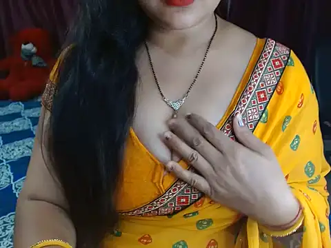 Snapshot of Hot_anika_ chatting on 06-07-26, 08:23 Hot anika online show from 06-07-26, 08:23