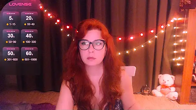 Snapshot of Crystal2207 chatting on 04-24-26, 01:19 Crystal2207 online show from 04-24-26, 01:19