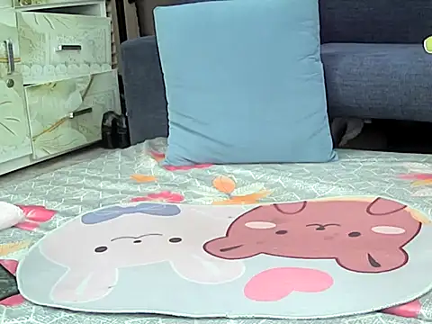 Snapshot of Sury_vn chatting on 11-12-25, 05:30 Sury vn online show from 11-12-25, 05:30