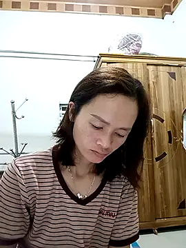 Snapshot of Sexy-loveass20 chatting on 09-25-25, 03:05 Sexy-loveass20 online show from 09-25-25, 03:05