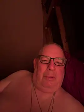 CharlieWeaver22 online show from 07-17-26, 03:02