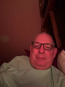 CharlieWeaver22 online show from 07-18-26, 02:38