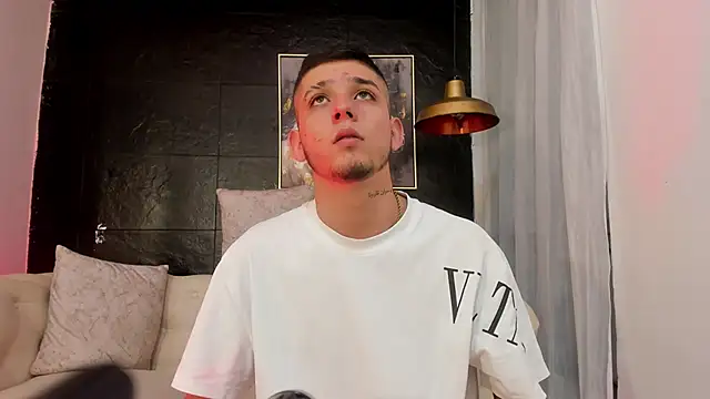 Mathewboy1 online show from 10-01-25, 11:27