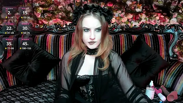 Snapshot of EllieMori chatting on 10-25-25, 08:25 EllieMori online show from 10-25-25, 08:25