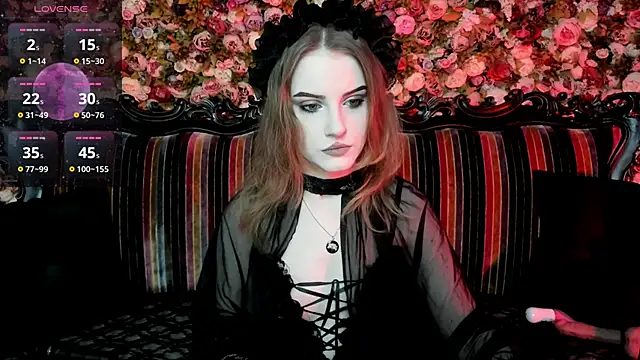 Snapshot of EllieMori chatting on 11-30-25, 07:45 EllieMori online show from 11-30-25, 07:45