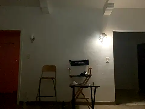 Snapshot of Taydagr8 chatting on 09-24-25, 10:18 Taydagr8 online show from 09-24-25, 10:18