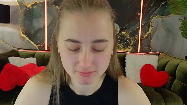 Snapshot of Sun_Kitty_ chatting on 09-10-25, 06:46 Sun Kitty online show from 09-10-25, 06:46