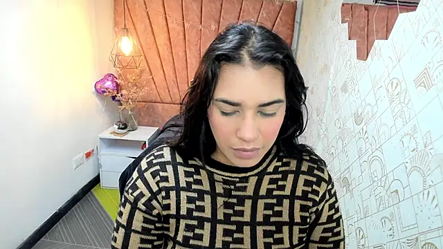 Lia Blake  online show from 12-18-25, 12:33