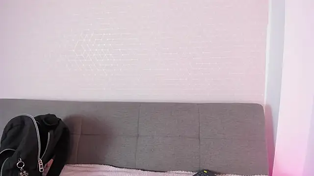 Snapshot of missweetpeach chatting on 11-26-25, 08:54 missweetpeach online show from 11-26-25, 08:54