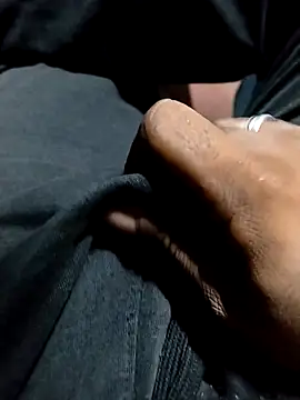 Girls pussy rider online show from 10-22-25, 07:35