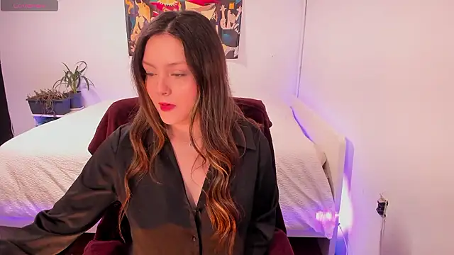 Snapshot of Charlotte-Jones813 chatting on 03-04-26, 02:56 Charlotte-Jones813 online show from 03-04-26, 02:56