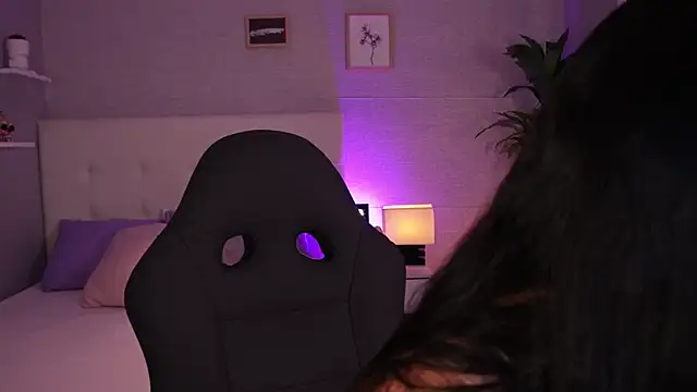 barbaramarmol online show from 10-18-25, 12:39