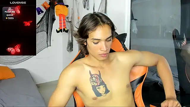 Snapshot of kenshi_roa chatting on 10-25-25, 04:09 kenshi roa online show from 10-25-25, 04:09