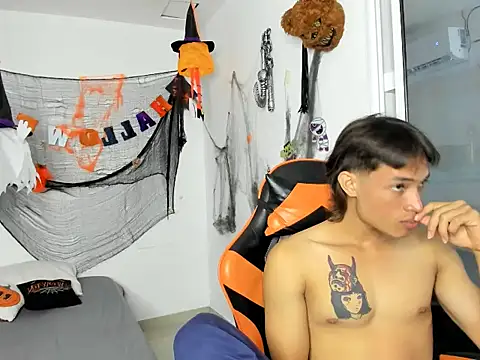 Snapshot of kenshi_roa chatting on 11-11-25, 02:44 kenshi roa online show from 11-11-25, 02:44